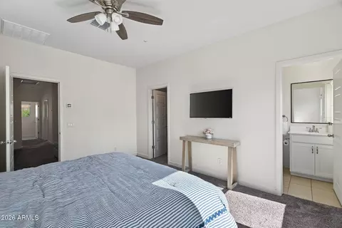 Bedroom - 8267 N 22nd Dr, Phoenix, AZ 85021 photo 2 of 4