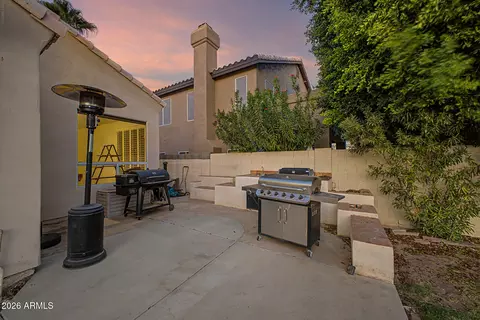 Exterior - 14264 S 12th Pl, Phoenix, AZ 85048 photo 11 of 11