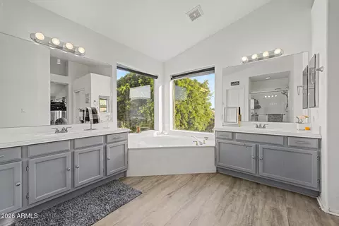 Bath - 14264 S 12th Pl, Phoenix, AZ 85048 photo 3 of 5