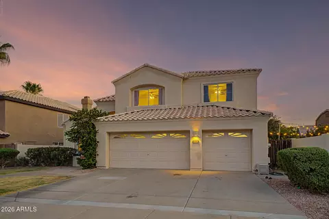 Exterior - 14264 S 12th Pl, Phoenix, AZ 85048 photo 3 of 11