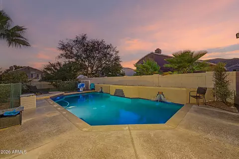 Exterior - 14264 S 12th Pl, Phoenix, AZ 85048 photo 8 of 11