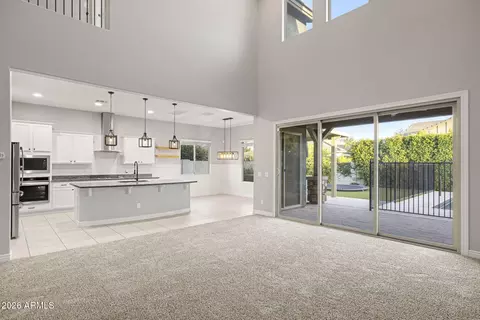 Living - 4247 E Comstock Dr, Gilbert, AZ 85296 photo 4 of 8
