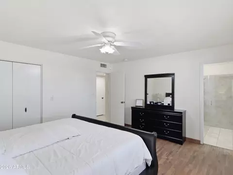 Bedroom - 3048 E Sierra St, Phoenix, AZ 85028 photo 2 of 2