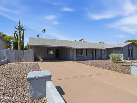 Exterior - 3048 E Sierra St, Phoenix, AZ 85028 photo 3 of 3