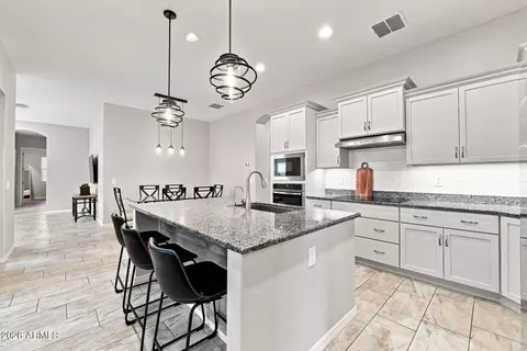 Kitchen - 4327 E Ronald St, Gilbert, AZ 85295 photo 2 of 5