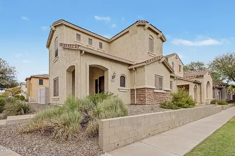 26309 N Babbling Brook Dr, Phoenix, AZ 85083