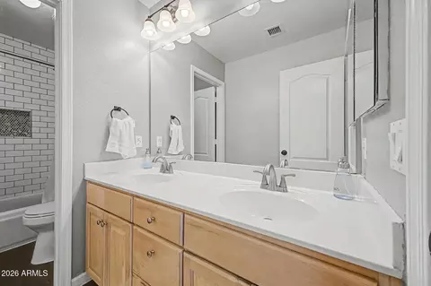 Bath - 1694 E Campbell Ave, Gilbert, AZ 85234 photo 4 of 5