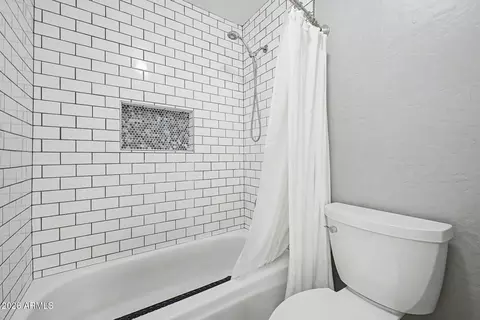 Bath - 1694 E Campbell Ave, Gilbert, AZ 85234 photo 5 of 5