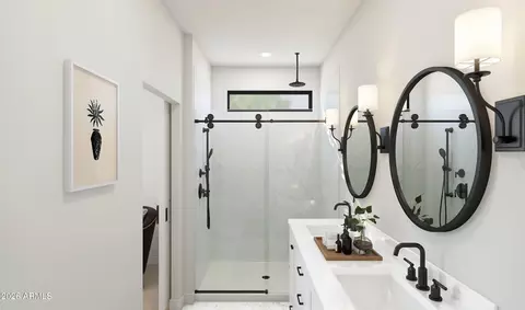 Bath - 5455 S 35th Way, Phoenix, AZ 85040 photo 1 of 3