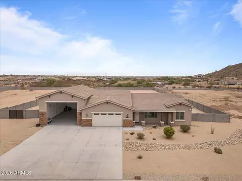 1980 W Lincoln Ct, San Tan Valley, AZ 85144