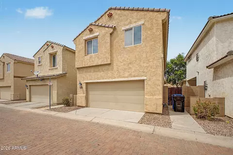 Exterior - 4063 E Tulsa St, Gilbert, AZ 85295 photo 4 of 6