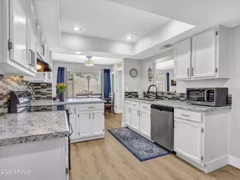 Kitchen - 4541 E Willow Ave, Phoenix, AZ 85032 photo 1 of 5