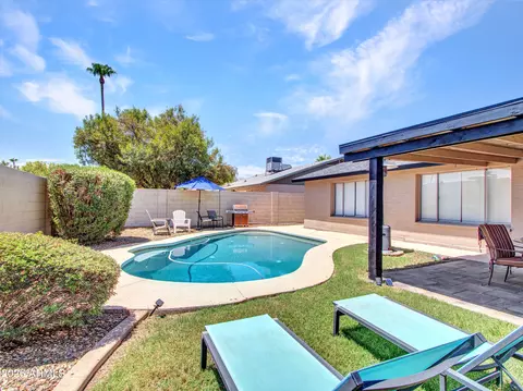 Exterior - 4541 E Willow Ave, Phoenix, AZ 85032 photo 7 of 28