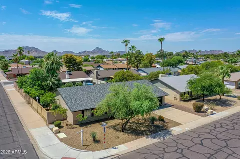 View/Area - 4541 E Willow Ave, Phoenix, AZ 85032 photo 3 of 25