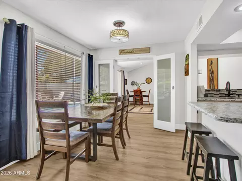 Dining - 4541 E Willow Ave, Phoenix, AZ 85032 photo 2 of 3
