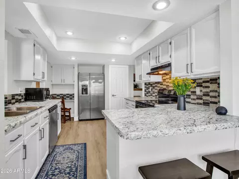 Kitchen - 4541 E Willow Ave, Phoenix, AZ 85032 photo 4 of 5
