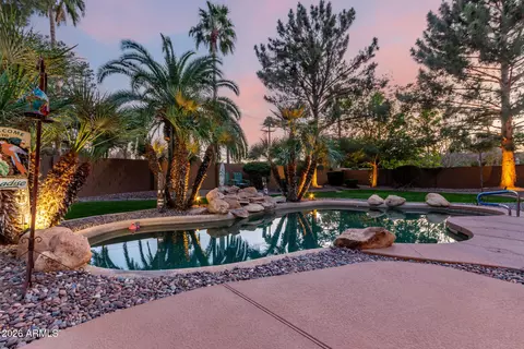 Exterior - 265 E Liberty Ln, Gilbert, AZ 85296 photo 8 of 11