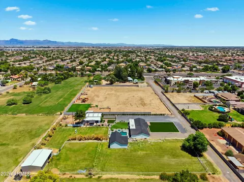 View/Area - 16840 E Fairview Ln, Gilbert, AZ 85295 photo 2 of 3