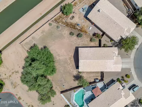 View/Area - 636 W Dublin St, Gilbert, AZ 85233 photo 1 of 2