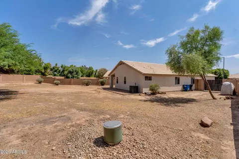 Exterior - 636 W Dublin St, Gilbert, AZ 85233 photo 4 of 5