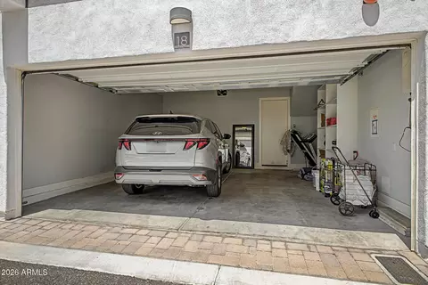 Exterior - 4444 N 25th St #18, Phoenix, AZ 85016 photo 4 of 12