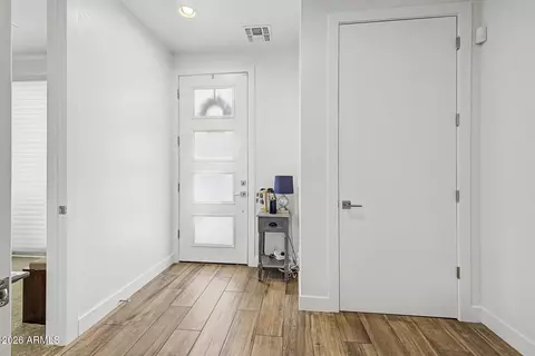 Entry Way - 4444 N 25th St #18, Phoenix, AZ 85016 photo 1 of 4