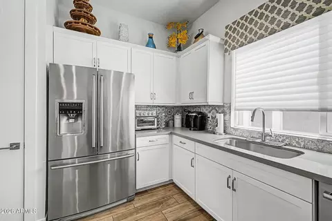 Kitchen - 4444 N 25th St #18, Phoenix, AZ 85016 photo 3 of 3