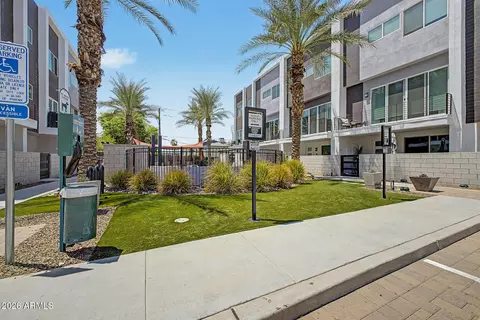 Exterior - 4444 N 25th St #18, Phoenix, AZ 85016 photo 11 of 12