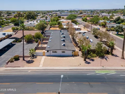 View/Area - 4012 N 15th Ave, Phoenix, AZ 85015 photo 8 of 8
