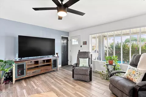 Living - 5218 E Covina Rd, Mesa, AZ 85205 photo 3 of 4