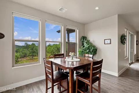 Dining - 1507 W Wagon Trl, Payson, AZ 85541 photo 2 of 2