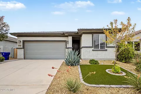 17852 W Country Club Ter, Surprise, AZ 85387