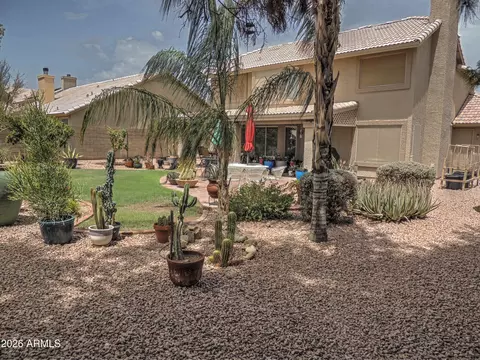 Exterior - 4309 E Rockledge Rd, Phoenix, AZ 85044 photo 2 of 8
