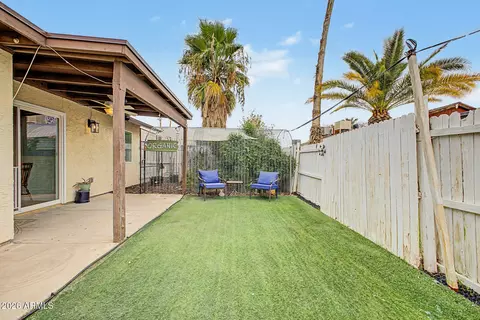 Exterior - 313 E Sequoia Dr, Phoenix, AZ 85024 photo 6 of 6