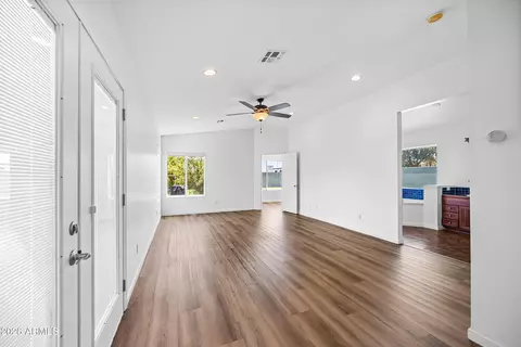 Living - 701 E Mclellan Blvd, Phoenix, AZ 85014 photo 9 of 10