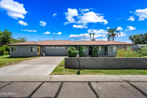 Exterior - 701 E Mclellan Blvd, Phoenix, AZ 85014 photo 1 of 9