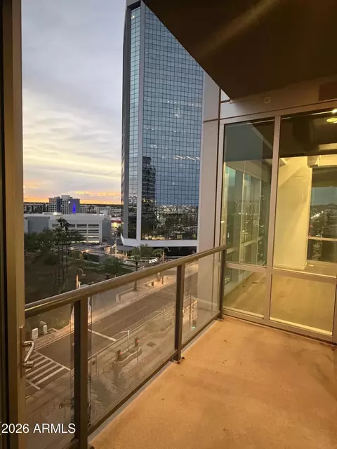 Exterior - 1 E Lexington Ave #609, Phoenix, AZ 85012 photo 3 of 7
