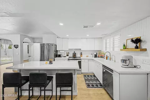 Kitchen - 6869 E Flossmoor Ave, Mesa, AZ 85208 photo 1 of 4