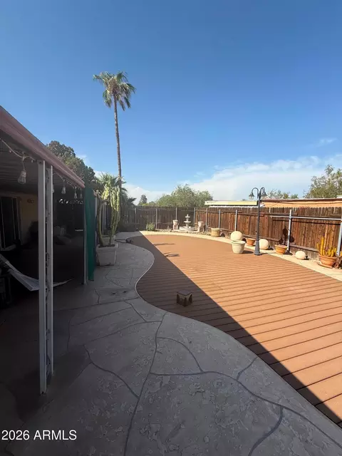 4139 E Ridge Rd, Phoenix, AZ 85042 photo 2