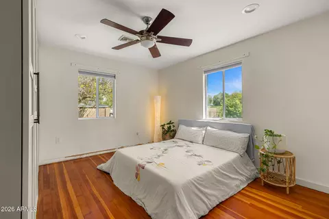 Bedroom - 3205 E Clarendon Ave, Phoenix, AZ 85018 photo 1 of 2