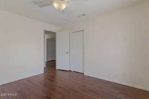 Bedroom - 4020 E Laurel Ln, Phoenix, AZ 85028 photo 3 of 3