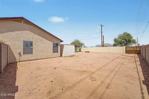 Exterior - 785 S Palo Verde Dr, Apache Junction, AZ 85120 photo 6 of 7