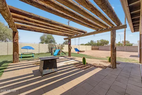 Exterior - 785 S Palo Verde Dr, Apache Junction, AZ 85120 photo 4 of 7