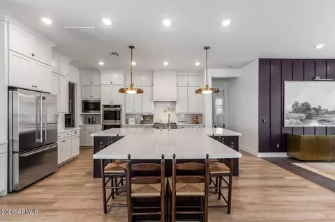 Kitchen - 1227 E Jude Ln, Gilbert, AZ 85298 photo 3 of 4
