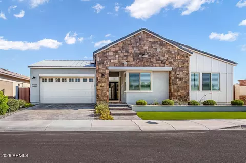Exterior - 1227 E Jude Ln, Gilbert, AZ 85298 photo 2 of 10