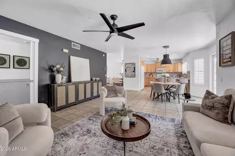 Living - 1423 E Monte Cristo Ave, Phoenix, AZ 85022 photo 1 of 1