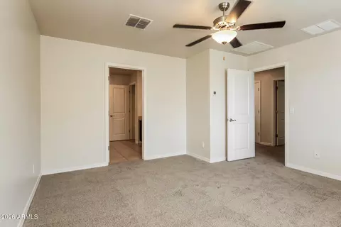 Bedroom - 8235 W Odeum Ln, Phoenix, AZ 85043 photo 1 of 6