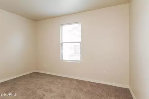 Bedroom - 8235 W Odeum Ln, Phoenix, AZ 85043 photo 5 of 6