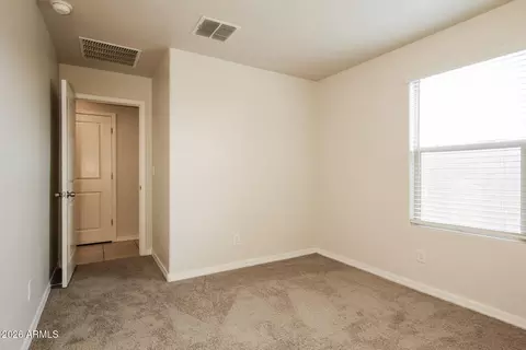 Bedroom - 8235 W Odeum Ln, Phoenix, AZ 85043 photo 3 of 6