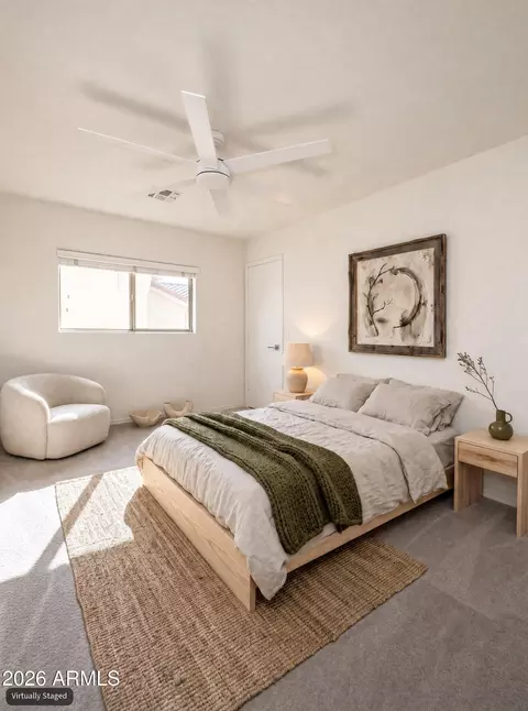 Bedroom - 4041 E Tether Trl, Phoenix, AZ 85050 photo 4 of 8